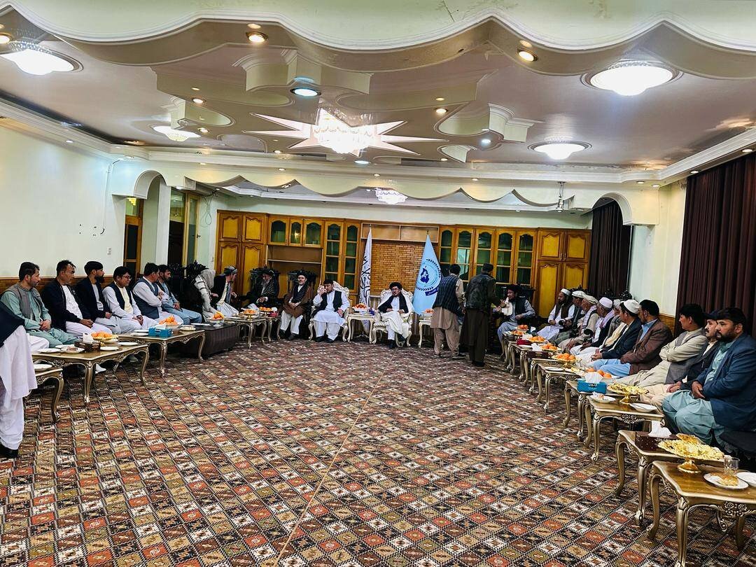 کمیسیون عالی شیعیان افغانستان، پل ارتباطی میان مردم شیعه و حکومت / سیاست کمیسیون جلوگیری از تنش و بیان مطالبات شیعیان است