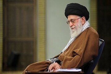 Aiatolá Khamenei descreve as características de um Seminário Islâmico pioneiro e exemplar