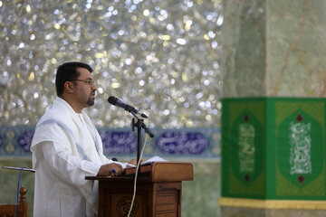 گزارش تصویری | محفل مولودی‌خوانی میلاد امام رضا(ع) به زبان عربی