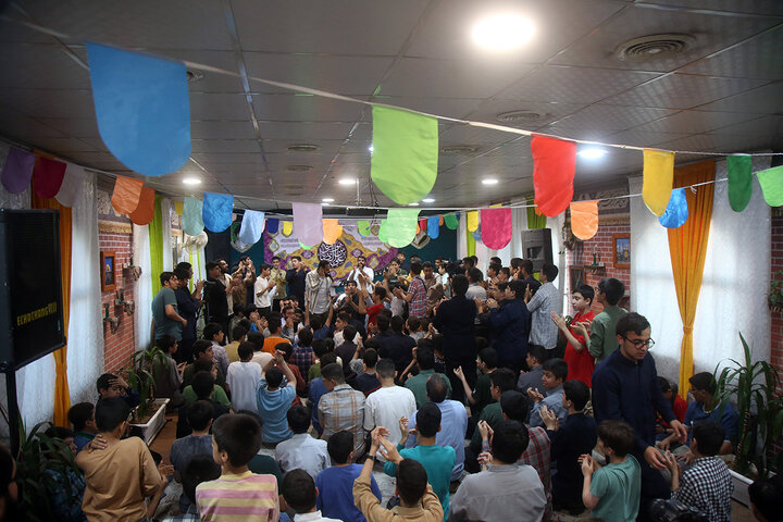نوجوانان فاطمی میلاد امام رئوف را در حرم اخت الرضا(س) جشن گرفتند