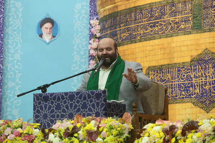 گزارش تصویری | جشن شب میلاد امام رئوف در حرم بانوی کرامت