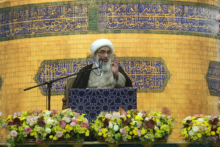 گزارش تصویری | جشن شب میلاد امام رئوف در حرم بانوی کرامت