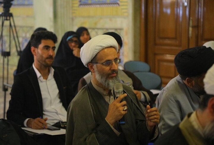 تقرير مصور/ ندوة علمية.. "العرفان في القرن الأخير لحوزة قم" ضمن فعاليات مؤتمر الذكرى المئوية لتأسيس حوزة قم