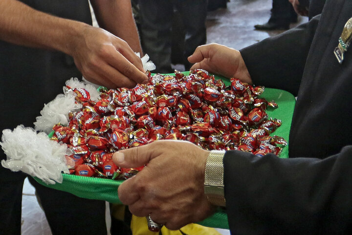 استقبال از زائرین بارگاه منور رضوی در مشهد