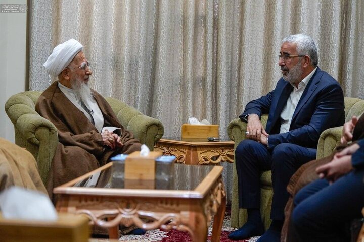 الأمين العام للعتبة العلوية المقدسة يلتقي بالمرجع الديني آية الله جوادي الآملي