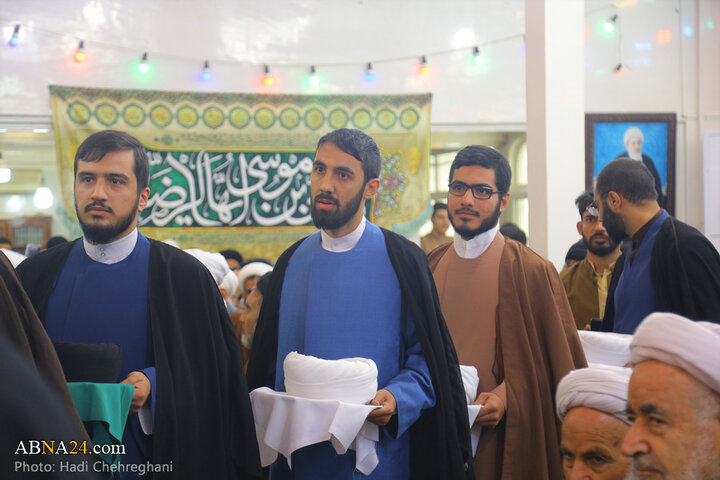 مراسم عمامه گذاری طلاب توسط آیت الله فاضل لنکرانی