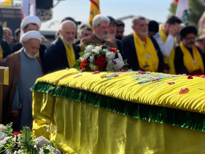 مراسم تشییع پیکر شهید راه قدس «عدنان حرب» در جنوب لبنان