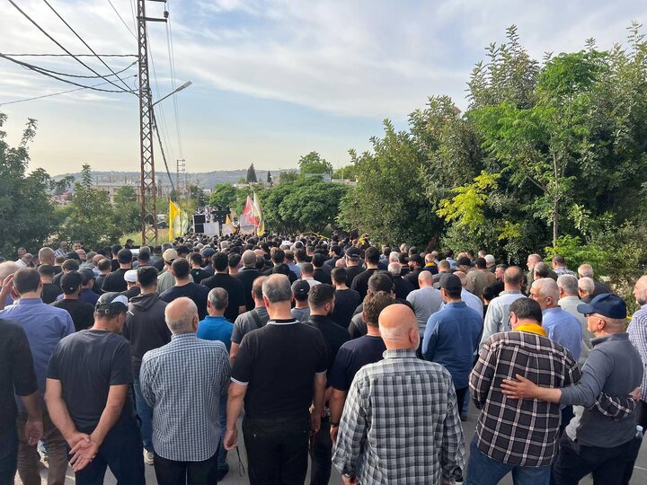 مراسم تشییع پیکر شهید راه قدس «عدنان حرب» در جنوب لبنان