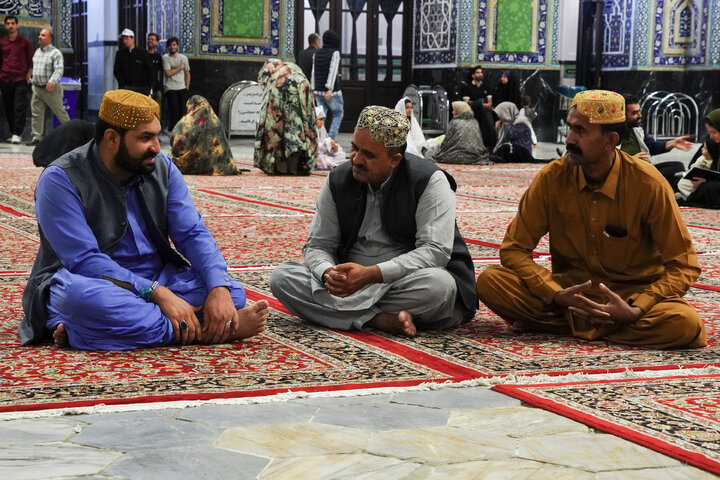 گزارش تصویری | حال و هوای حرم مطهر رضوی در دهه کرامت