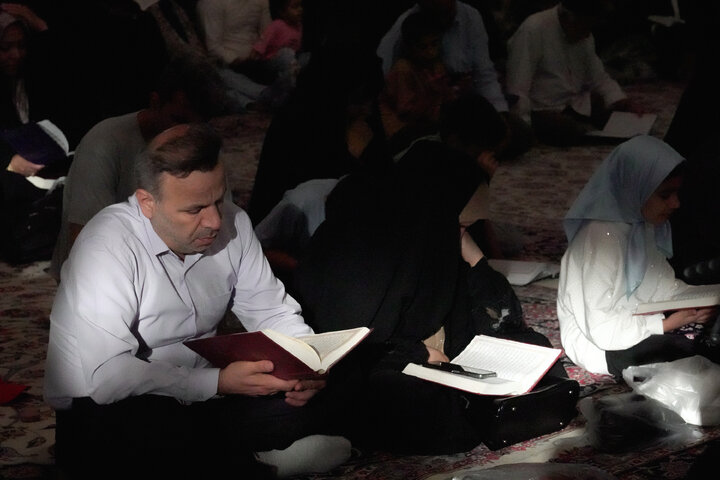 آئین «جمعه‌های انتظار» در حرم مطهر رضوی