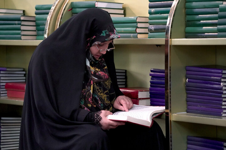 آئین «جمعه‌های انتظار» در حرم مطهر رضوی