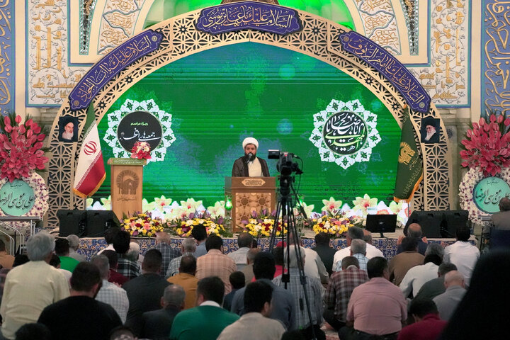 آئین «جمعه‌های انتظار» در حرم مطهر رضوی