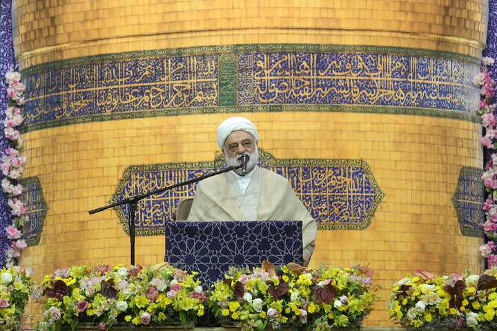 گزارش تصویری | جشن شام میلاد امام رضا(ع) در حرم حضرت فاطمه معصومه(س)