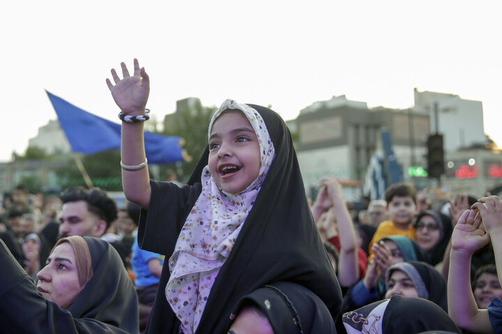 تقرير مصور| الاحتفال الكبير بذكرى ولادة الإمام الرضا عليه السلام في مشهد
