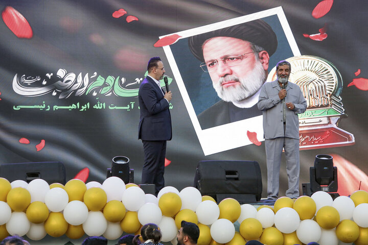 تقرير مصور| الاحتفال الكبير بذكرى ولادة الإمام الرضا عليه السلام في مشهد