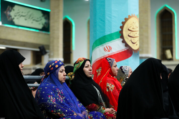 دیدار هزاران نفر از کارگران سراسر کشور