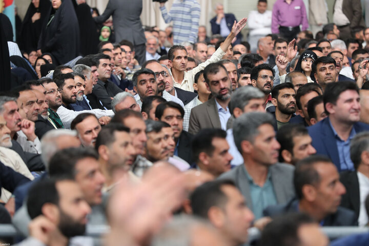 دیدار هزاران نفر از کارگران سراسر کشور