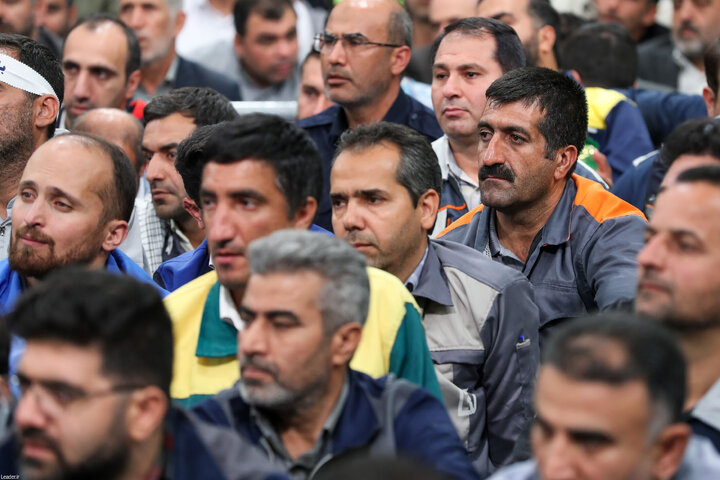 دیدار هزاران نفر از کارگران سراسر کشور