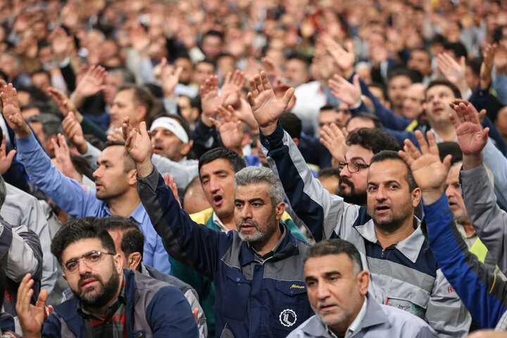 دیدار هزاران نفر از کارگران سراسر کشور