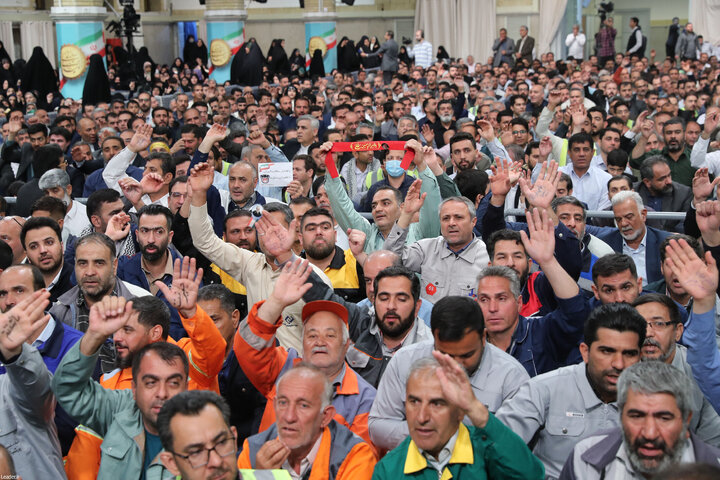 دیدار هزاران نفر از کارگران سراسر کشور