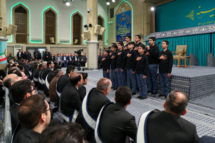دیدار هزاران نفر از کارگران سراسر کشور