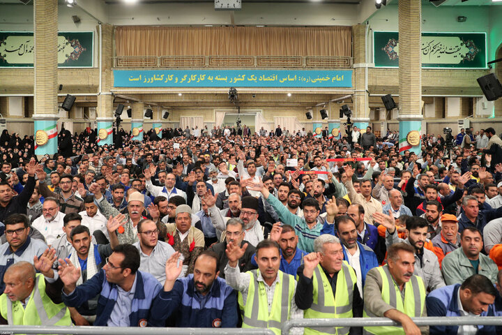 دیدار هزاران نفر از کارگران سراسر کشور