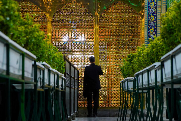Reporte fotográfico | El ambiente del Santuario Sagrado del Imam Alí ibn Musa ar-Rida (la paz sea con él) durante la Década de la Generosidad