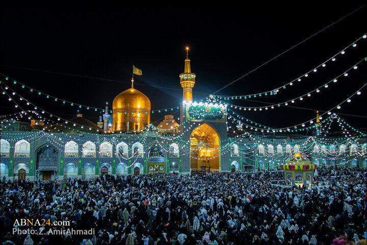 شام میلاد، حرمِ رضا در آغوش نور و نذر و نگاه