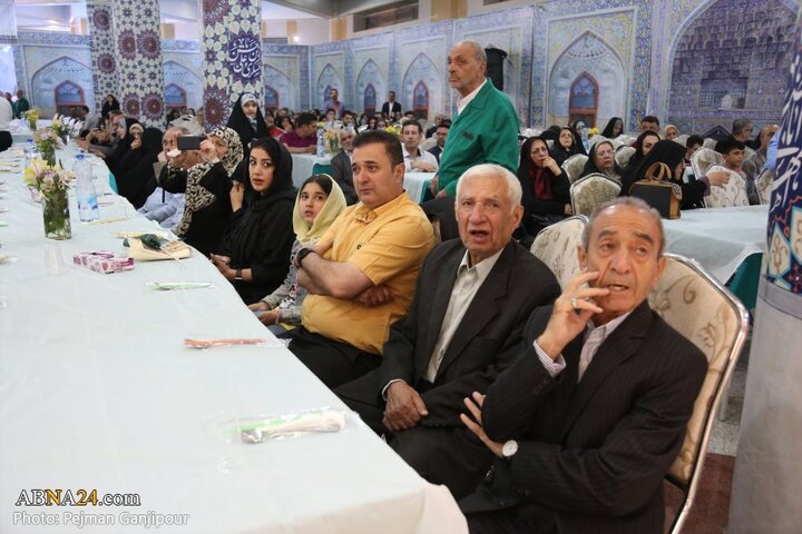 تجلیل از هنرمندان حرم رضوی در شهر اصفهان