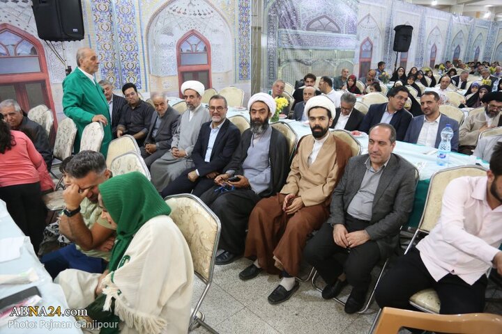تجلیل از هنرمندان حرم رضوی در شهر اصفهان