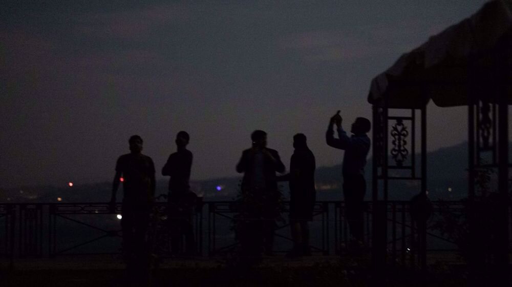 Airports shut down, schools closed as India-Pakistan clashes escalate