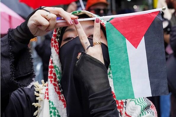 University of Washington suspends 21 students over pro-Palestinian protest