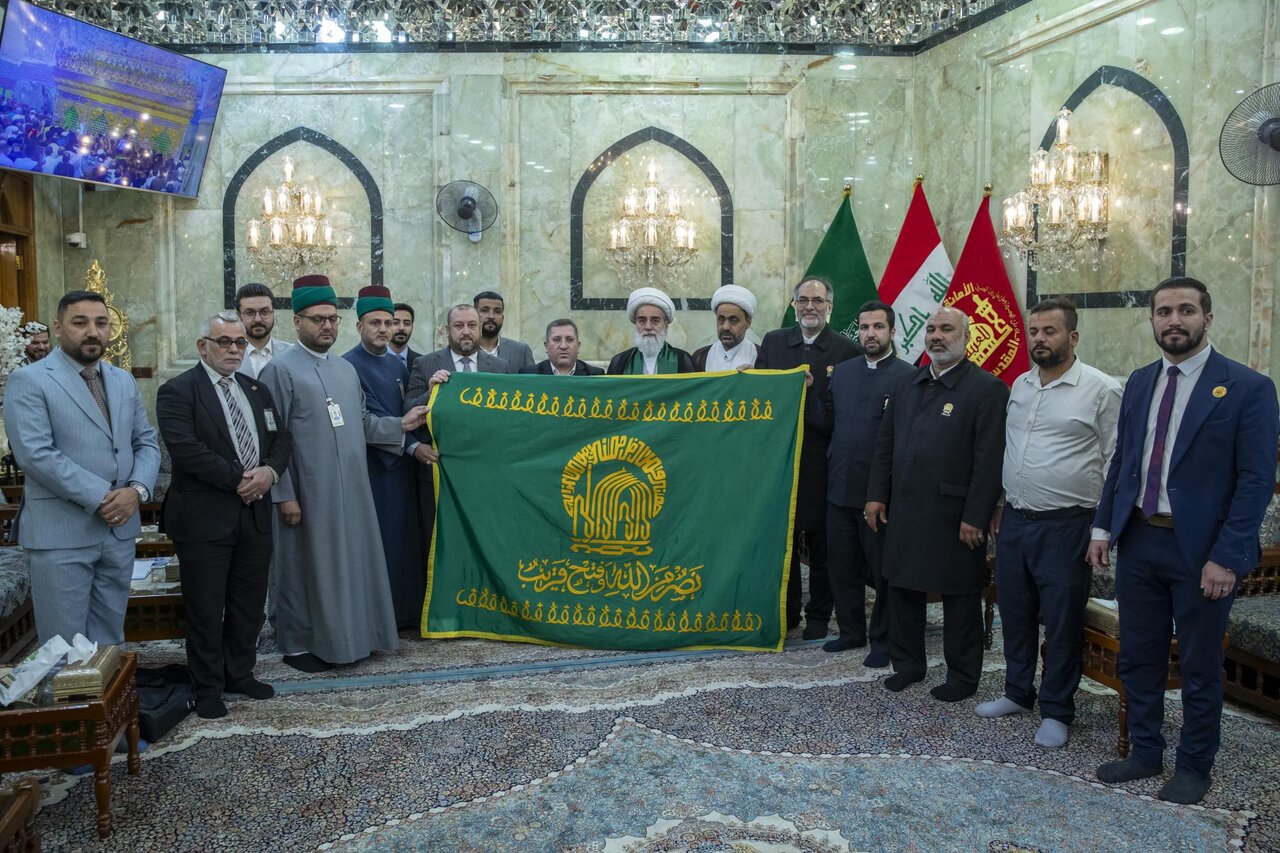 On his birth anniversary; Al-Abbas shrine receives banner of Imam Al-Ridha holy shrine