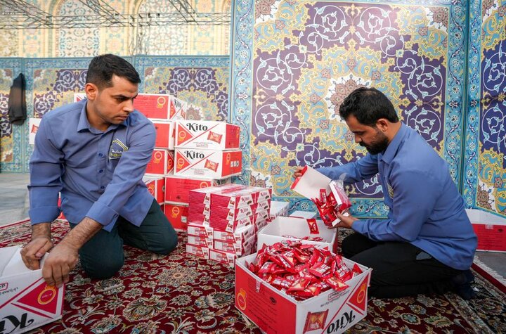 تقرير مصور| العتبة العلويّة تقدم الخدمات للزائرين بمناسبة مولد الإمام الرضا (ع) في مشهد المقدّسة