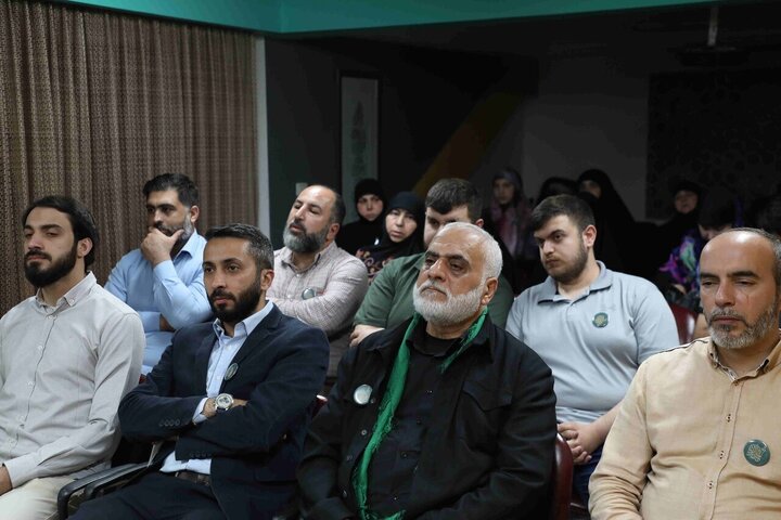Informe fotográfico | Encuentro poético de "Thamen al-Hujjaj(P)" (Octavo Imam) en Beirut, LíbanoEn el aniversario del nacimiento del Imán Al-Ridá.