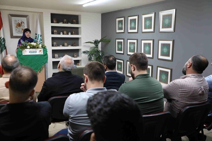 Informe fotográfico | Encuentro poético de "Thamen al-Hujjaj(P)" (Octavo Imam) en Beirut, LíbanoEn el aniversario del nacimiento del Imán Al-Ridá.