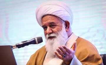 پیام رهبر معظم انقلاب به حوزه، یک منشور و سند عظیم تاریخی و فرهنگی و جامع است