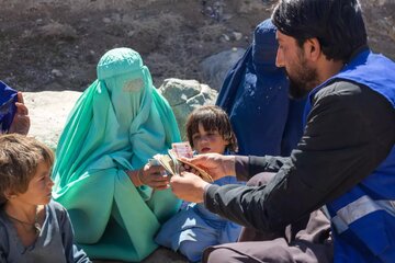 یونیسف به ۶۶ هزار خانواده در ۴ استان افغانستان کمک نقدی توسع می‌کند