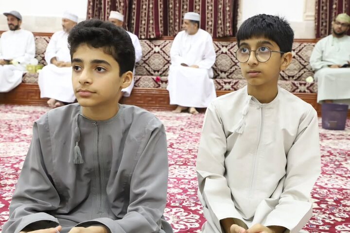 تقرير مصور| احتفال بمناسبة ميلاد الإمام الرضا (ع) في حسينية الإمام الحسن(ع) بمدينة "صحم" العمانية