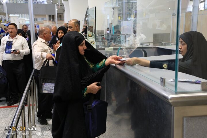 تقرير مصور| إنطلاق اول قافلة الحجاج من مدينة اصفهان لأداء مناسك الحج