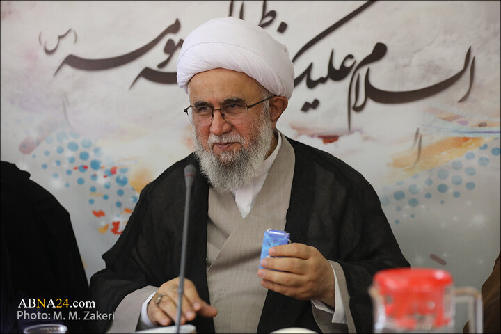 نشست «نقش اساتید دانشگاه در معرفی جهانی اسلام» با حضور آیت‌الله رمضانی