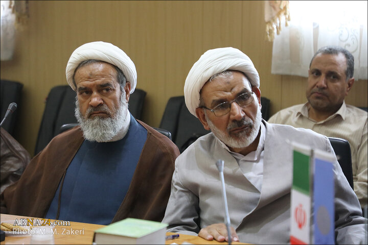 نشست «نقش اساتید دانشگاه در معرفی جهانی اسلام» با حضور آیت‌الله رمضانی