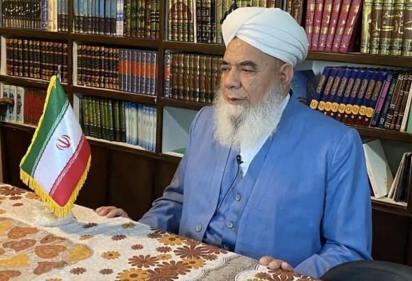 Sunni scholar: Attention to commonalities of Islamic Ummah a solution to overcome conspiracies of enemies