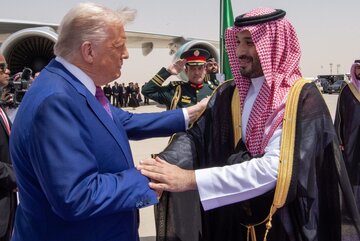 صدر ٹرمپ کا سعودی عرب کا سرکاری دورہ، ولی عہد محمد بن سلمان نے استقبال کیا