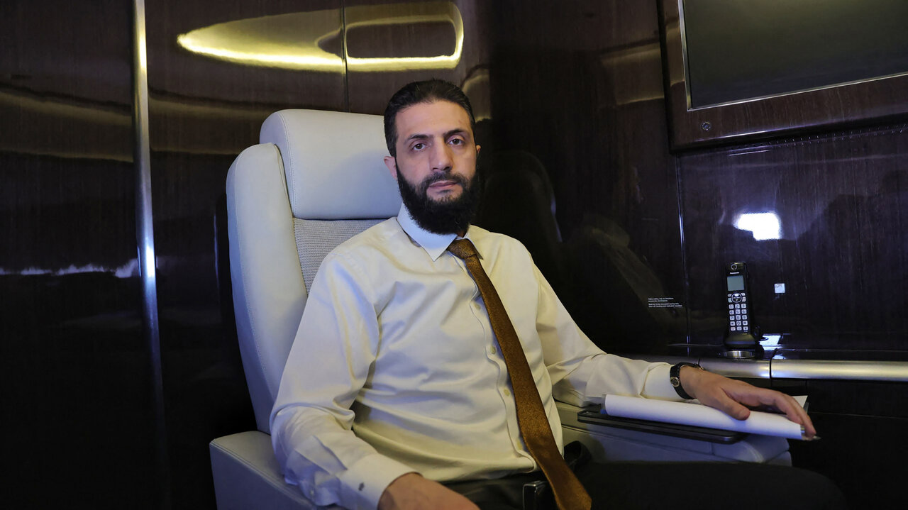 الشرع يريد صفقة مع أمريكا لتهدئة التوترات مع إسرائيل والتعاون ضد إيران
