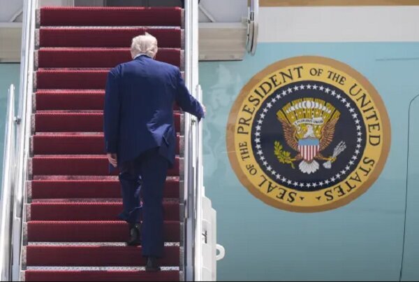 Trump begins Middle East tour with Saudi Arabia visit