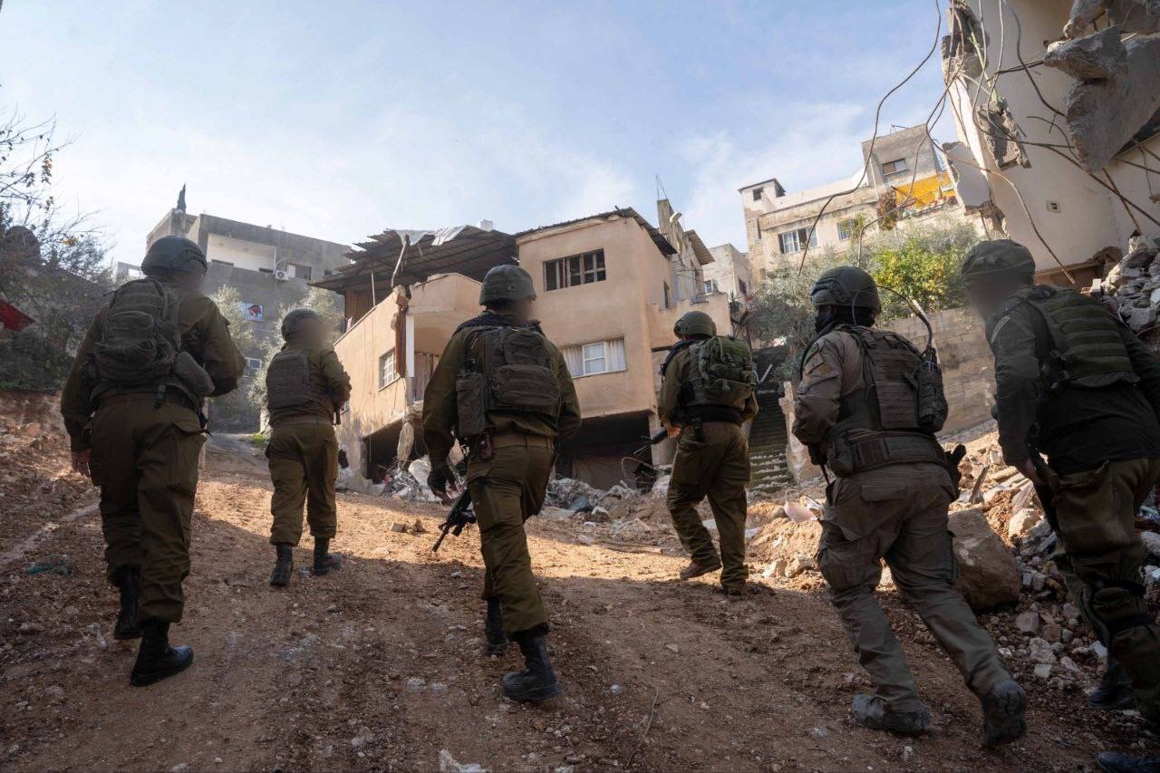 550 Former Israeli security officials urge Trump to end Gaza war