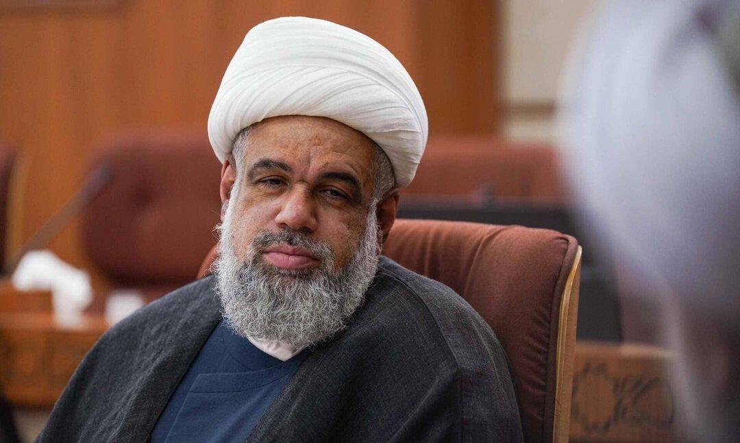 ہم سب تین ایرانی علماء کے مرہون منت ہیں، بحرینی عالم دین
