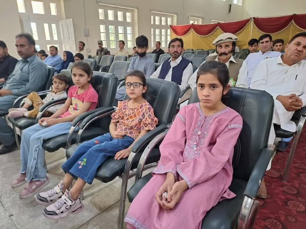 Kufanyika kwa Tamasha la Ushairi wa Amani katika mji wa Parachinar, Pakistan / Mkutano wa washairi wa Kishia na Kisunni wenye ujumbe wa umoja