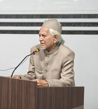 تصویری رپورٹ | میر انیس اور مرزا دبیر کے مرثیوں میں ادبی اور اخلاقی اقدار پر تقاریر کا میزبان